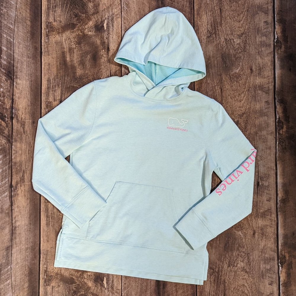 Vineyard Vines, Sea Foam, Hooded Sweatshirt with Whale, size M (10-12)